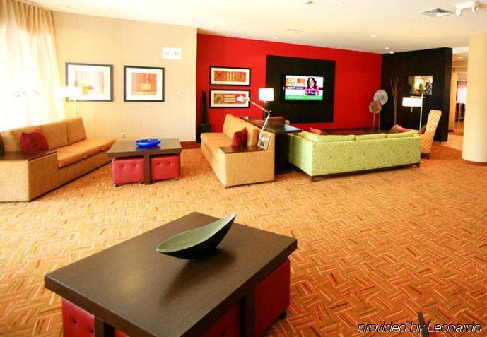 Courtyard By Marriott Aksarben Village